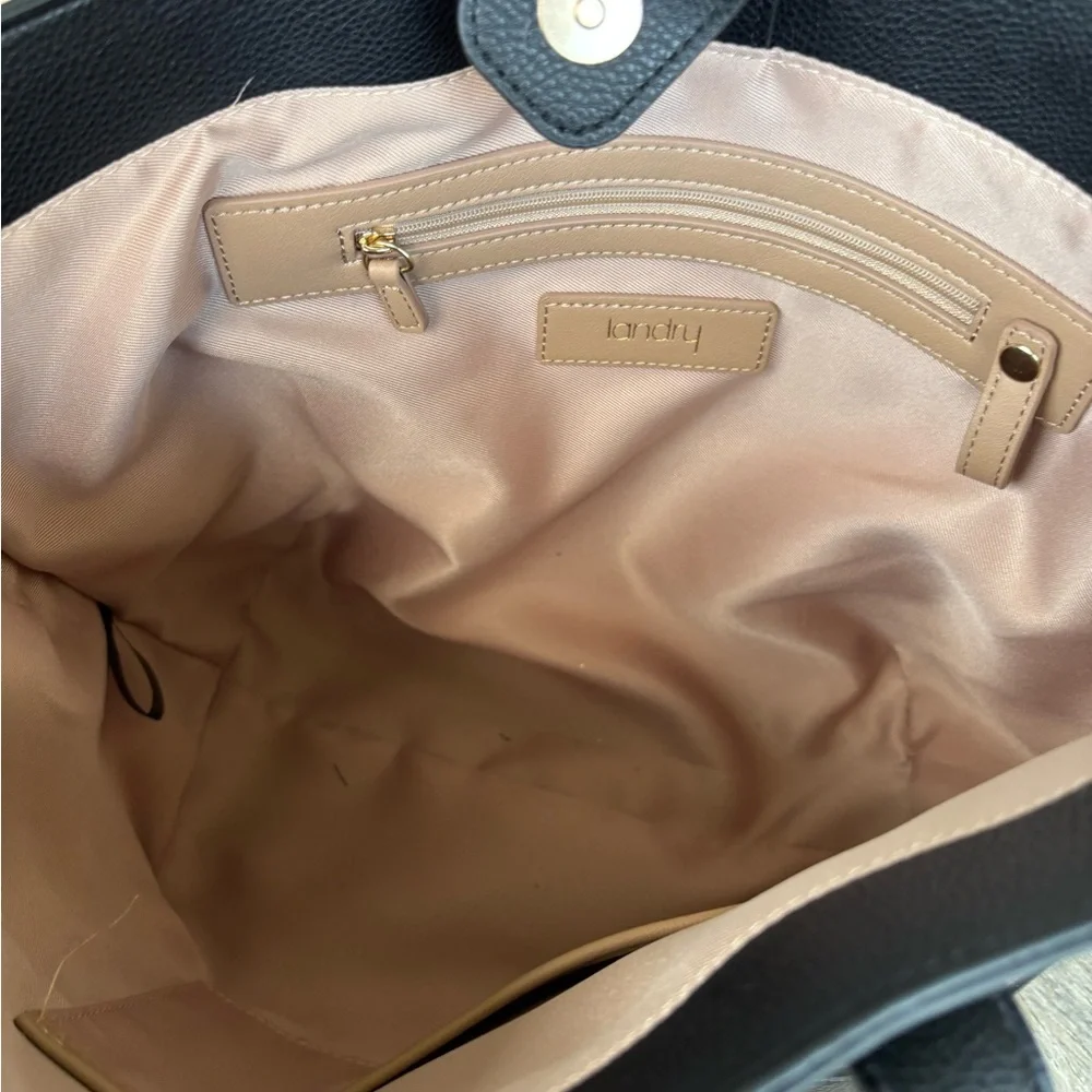 Landry Stylish Black and Cream Tote‎ Bag